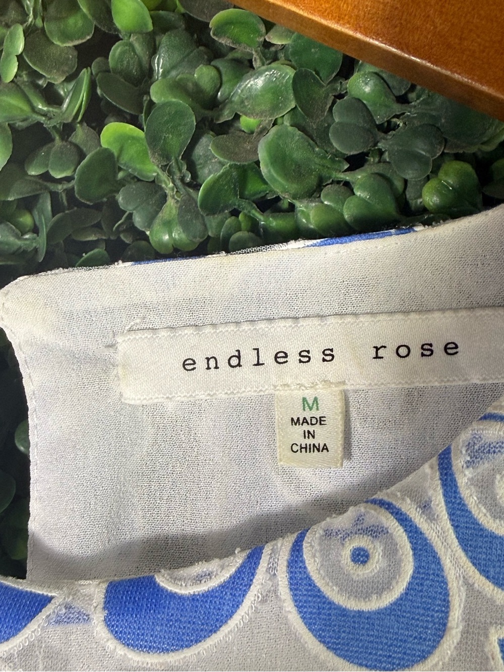 Endless Rose embroidered eyelet midi dress blue white boho tiered size M - Picture 4 of 5